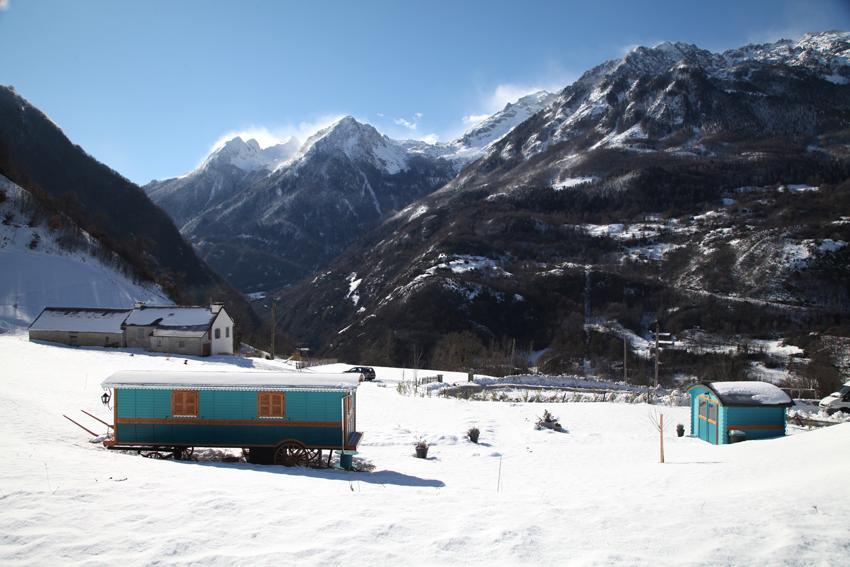 Hotel Roulottes Montagne Pyrenees à Luz-Saint-Sauveur Extérieur photo